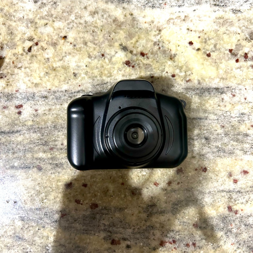digital camera